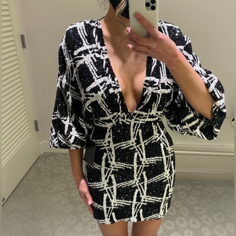 RETROFETE BLACK WHITE AUBRIELLE DRESS- New Years Dress - SMALL